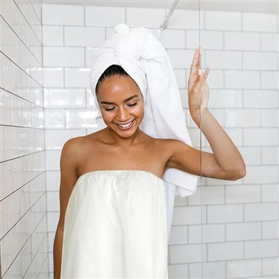 Cutting Costs Without Cutting Corners: Disposable Towels for Massage Studios